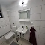 Unterrath Apartment *